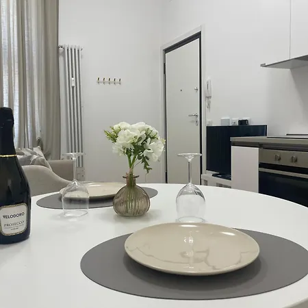 Apartment R&r Urban Chic Bergamo