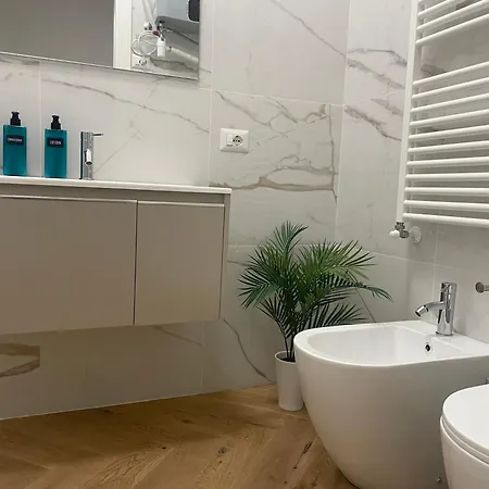 R&r Urban Chic Apartment